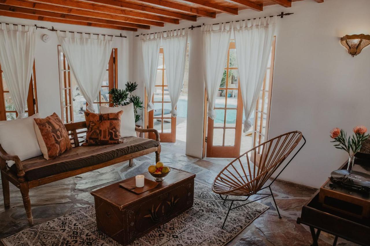 Korakia Pensione Palm Springs Bagian luar foto