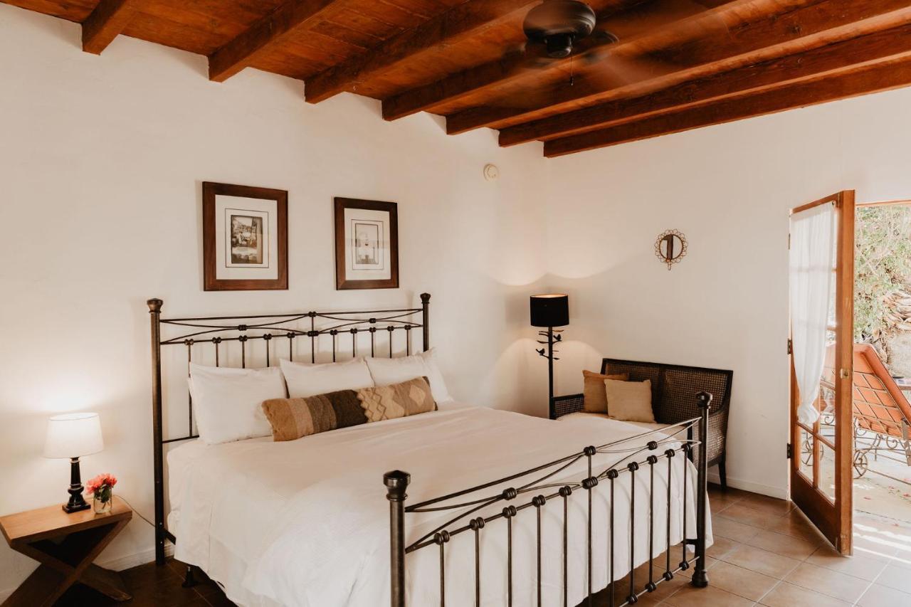 Korakia Pensione Palm Springs Bagian luar foto